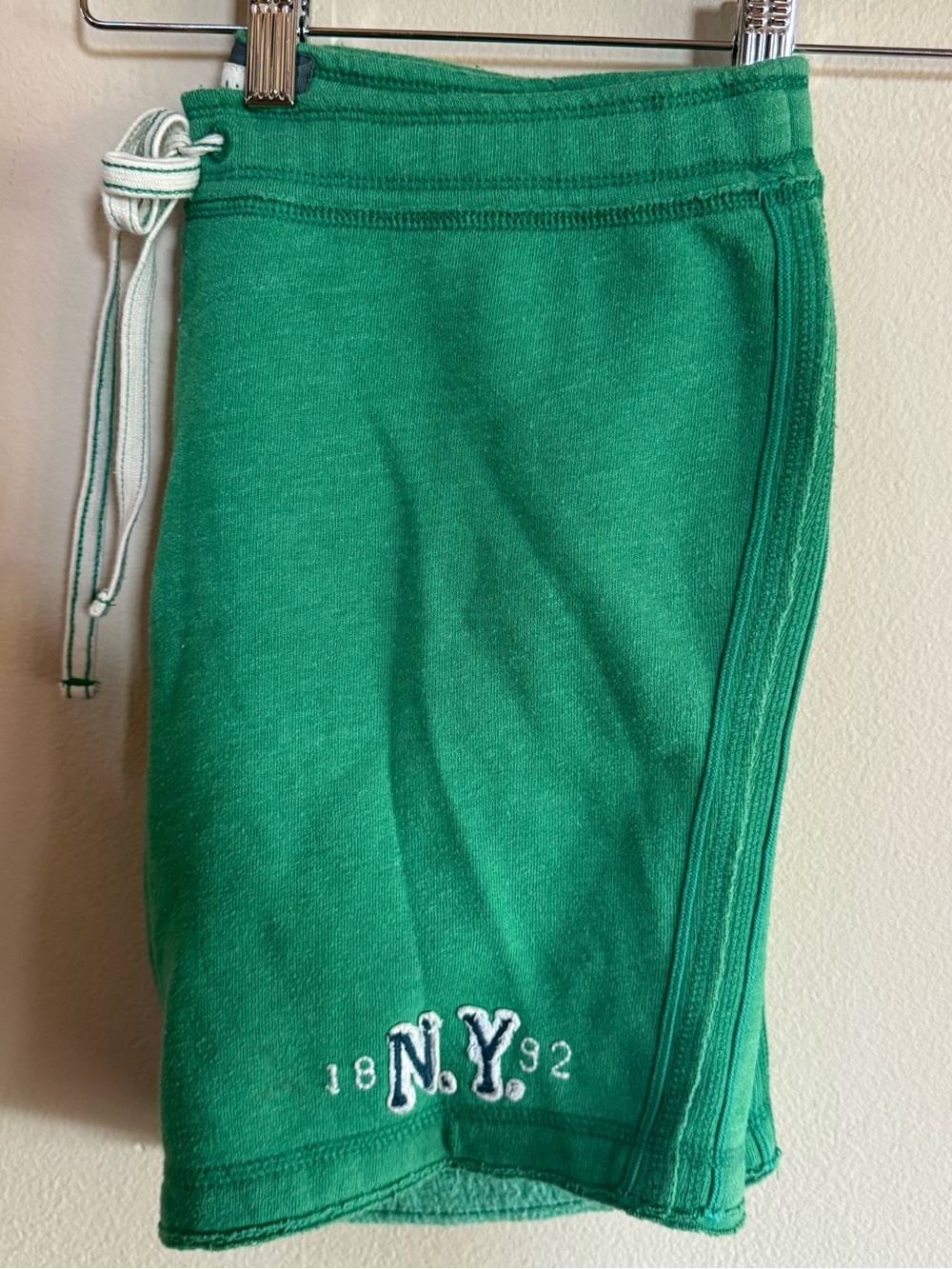 VTG Abercrombie & Fitch Green Athletic Sweat Shorts with N.Y. Embroidery